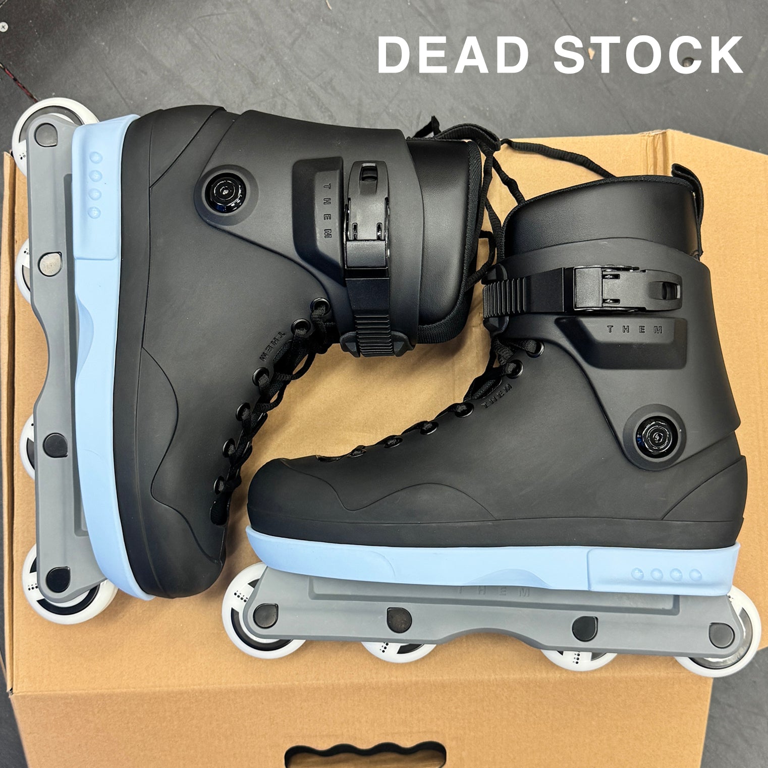 8.6.26 NEW DEAD STOCK - 909 - SLIGHT COSMETIC IMPERFECTIONS - SIZE 10
