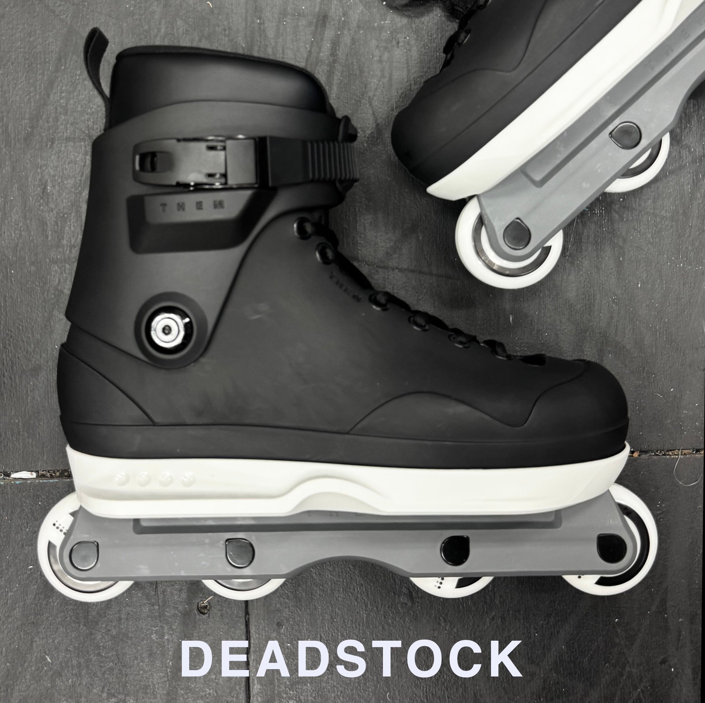 7.24.26 NEW DEAD STOCK - 909 - SLIGHT COSMETIC IMPERFECTIONS - SIZE 10
