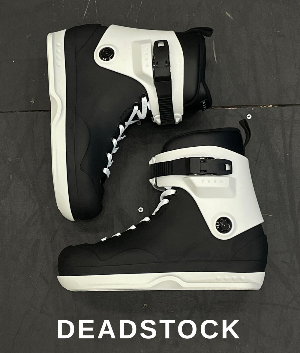 THEM SKATES 909 BLACK COMPLETE