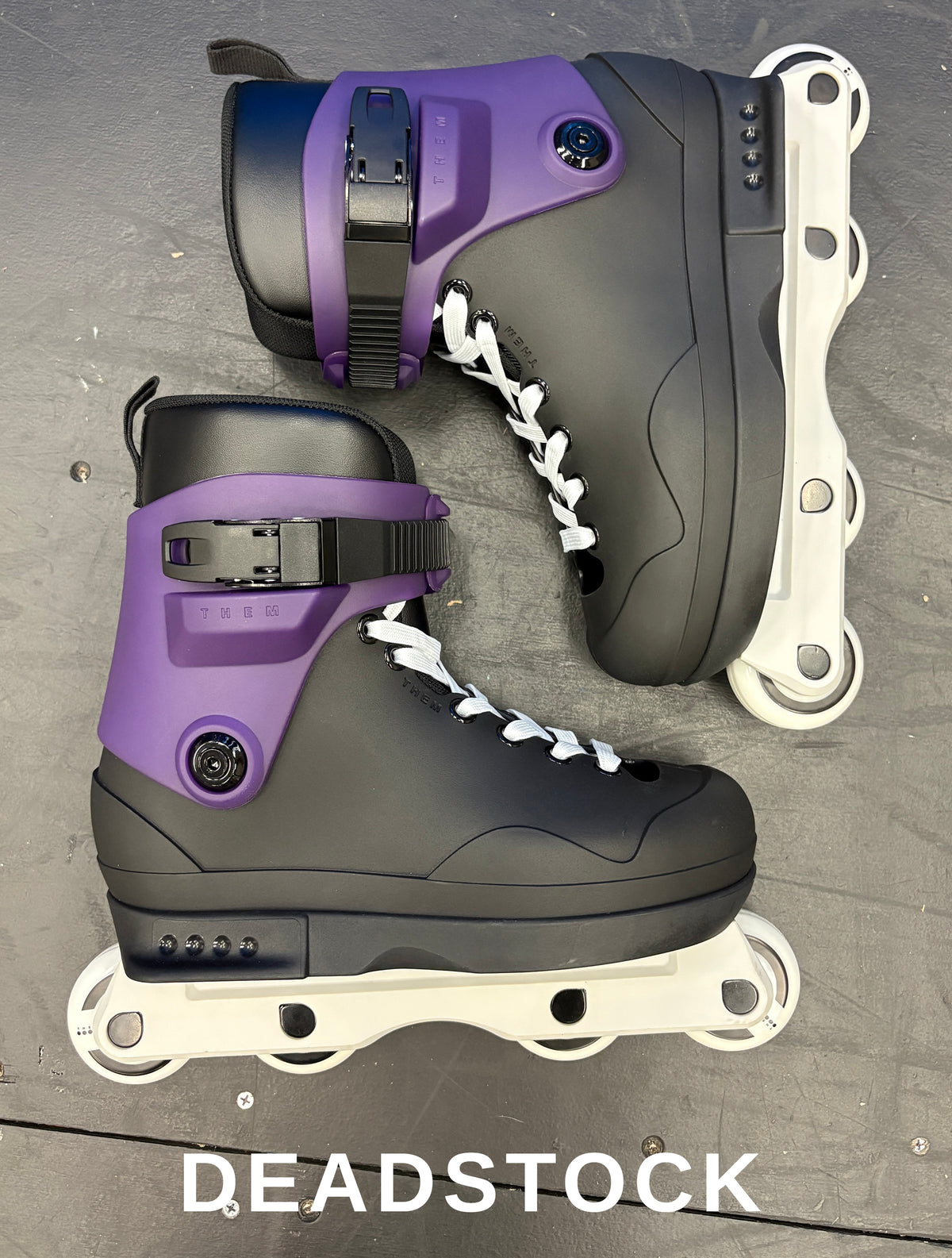 9.28.26 NEW DEAD STOCK - 909 - SLIGHT COSMETIC IMPERFECTIONS - SIZE NSXS (7)