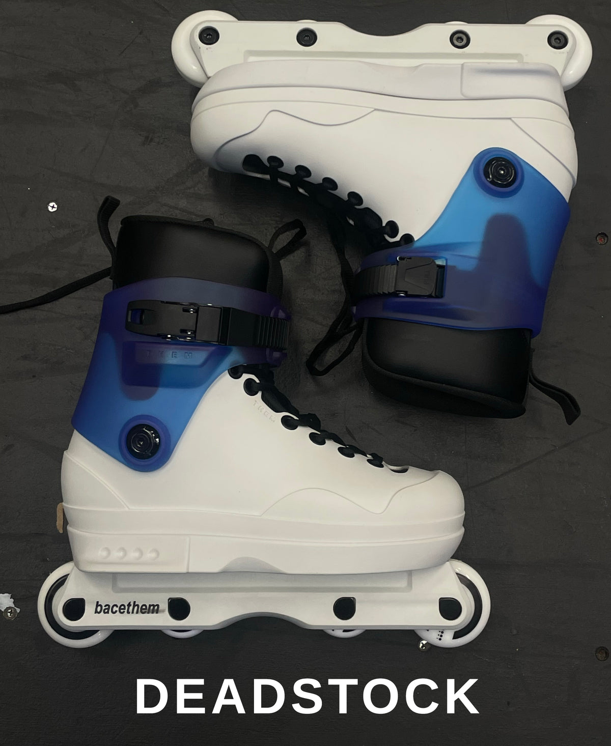 9.12.26 NEW DEAD STOCK - 909 - SLIGHT COSMETIC IMPERFECTIONS - SIZE NSXS (7)